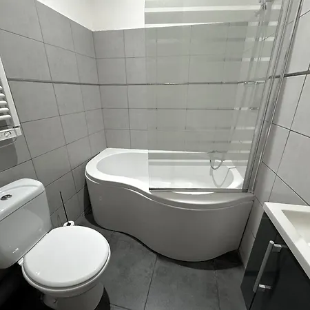 Les 5 Lys Apartment Carcassonne Exterior photo